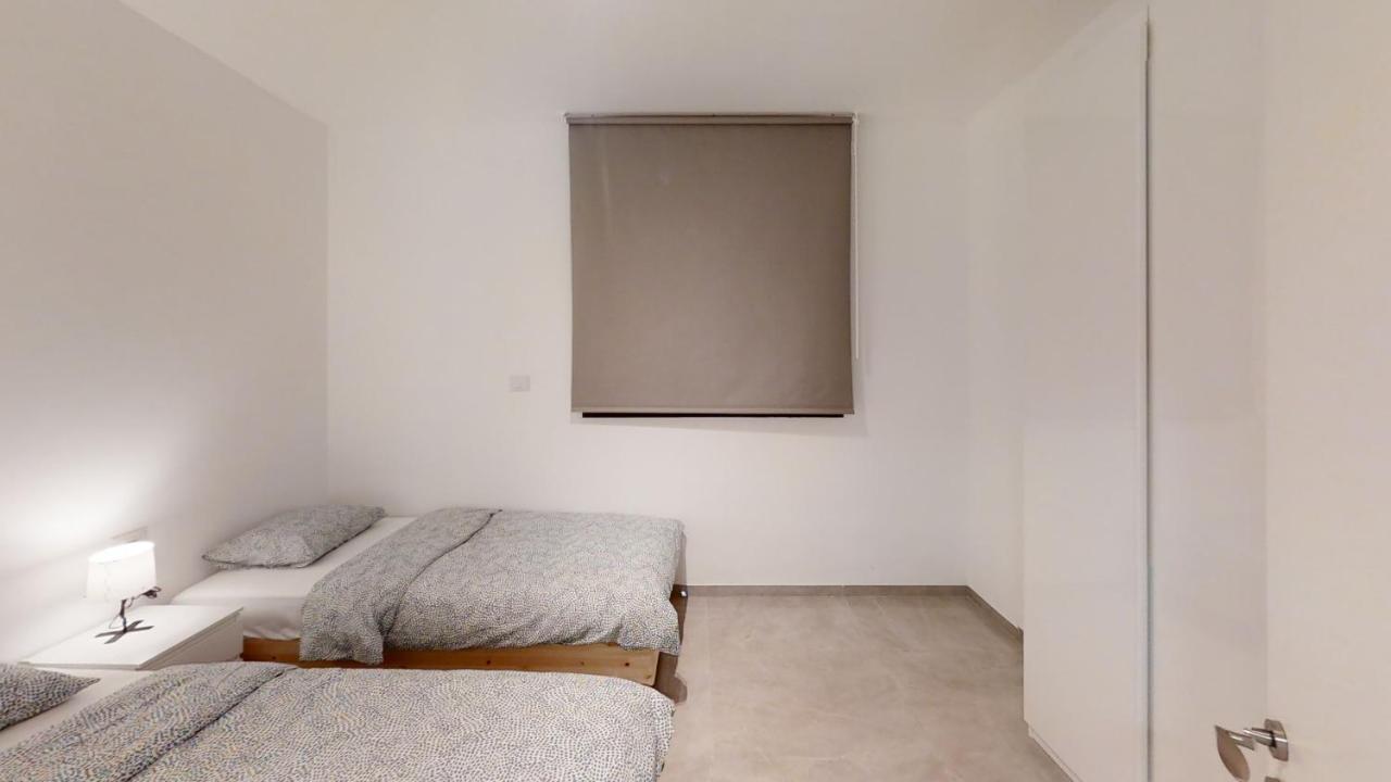 Luxury 3&4 Bedroom New Apartments - Close To The Beach & Bahai Gardens Haifa Ngoại thất bức ảnh