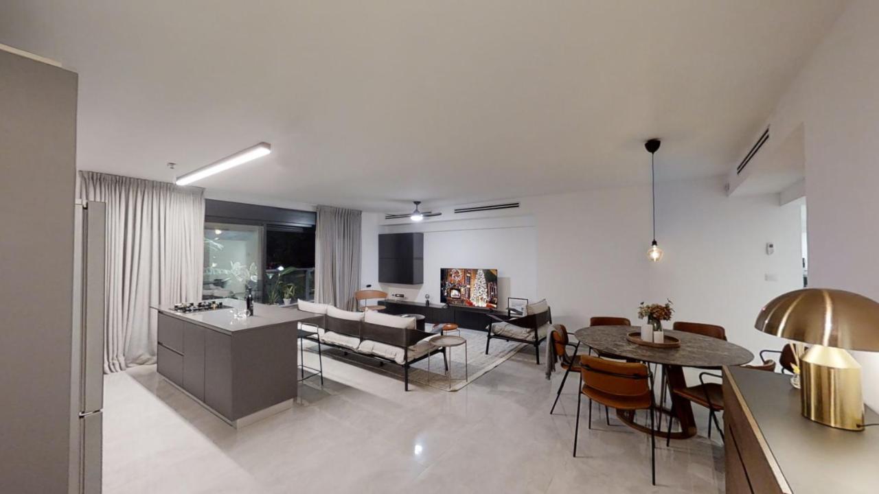 Luxury 3&4 Bedroom New Apartments - Close To The Beach & Bahai Gardens Haifa Ngoại thất bức ảnh