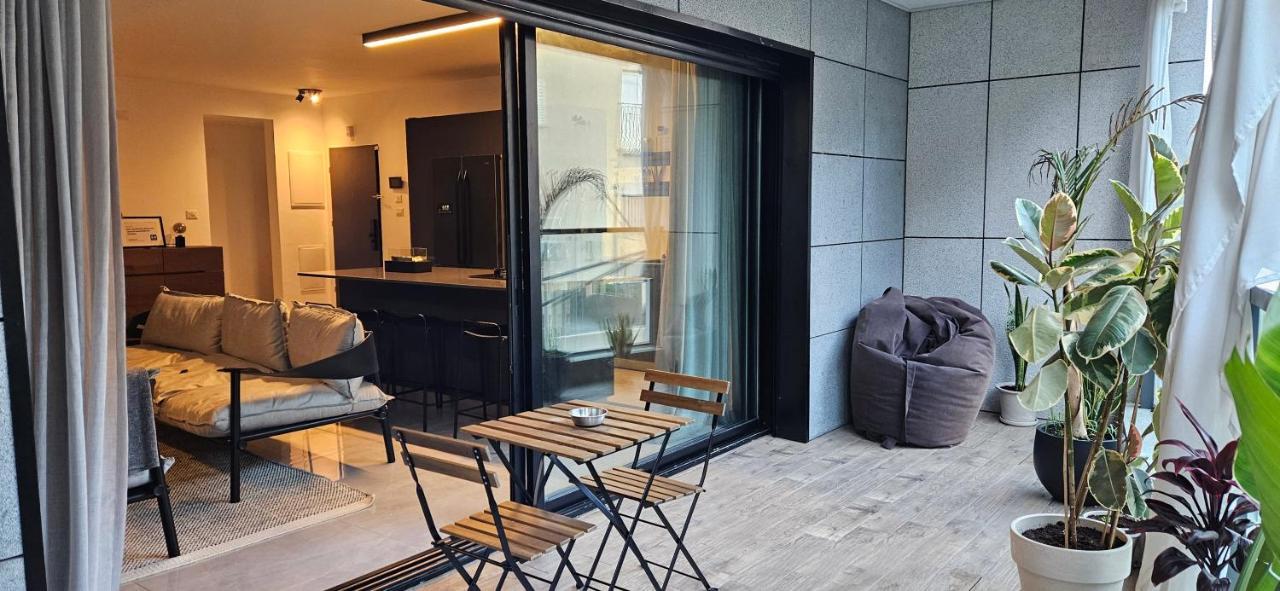 Luxury 3&4 Bedroom New Apartments - Close To The Beach & Bahai Gardens Haifa Ngoại thất bức ảnh